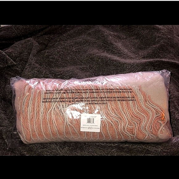 SOIA & KYO APRICOT AND CREAM SCARFIGAN NWT OS - Picture 6 of 9